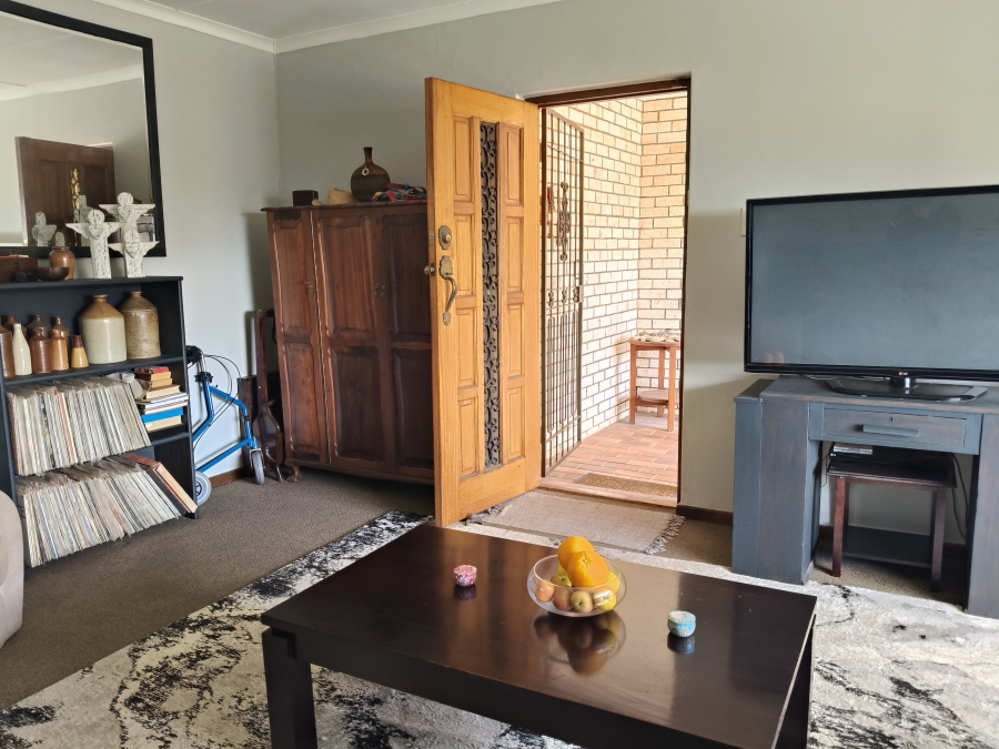 3 Bedroom Property for Sale in Wavecrest Eastern Cape